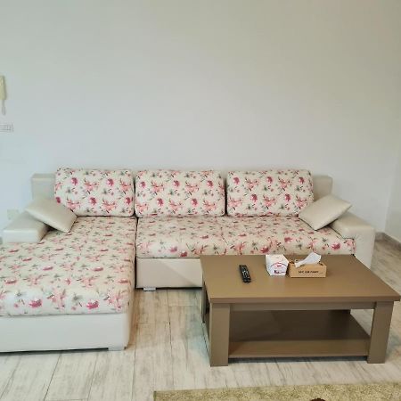 Cozy Apartment Arad Exterior foto